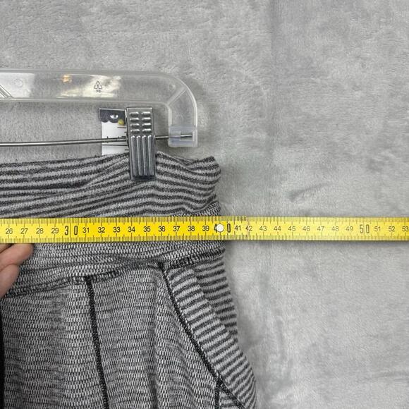 Lululemon Base Runner Pants III Tonka Stripe Gray Heathered Slate Size M Fleece - Picture 8 of 10